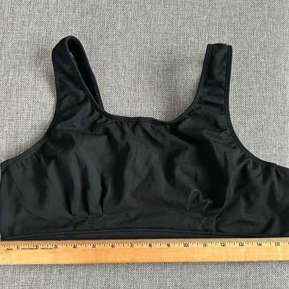 Vintage Patagonia Women's Black Sports Bra - Picture 6 of 6